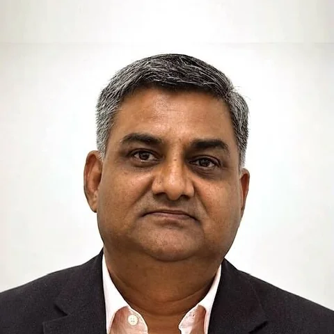 Shri Vivek Kumar Daksh, IPoS